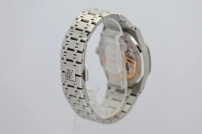 Men’s Quartz Watch – Sleek, Minimalist Design with Stainless Steel Strap