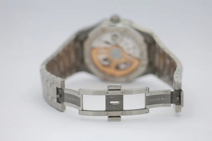Men’s Quartz Watch – Sleek, Minimalist Design with Stainless Steel Strap